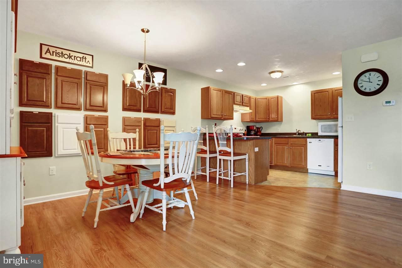 1382 Pleasant View Drive Spring Grove, PA 17362 - Photo 4 of 10 Gallery Image 4