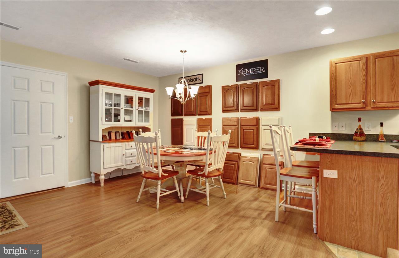 1382 Pleasant View Drive Spring Grove, PA 17362 - Photo 7 of 10 Gallery Image 7