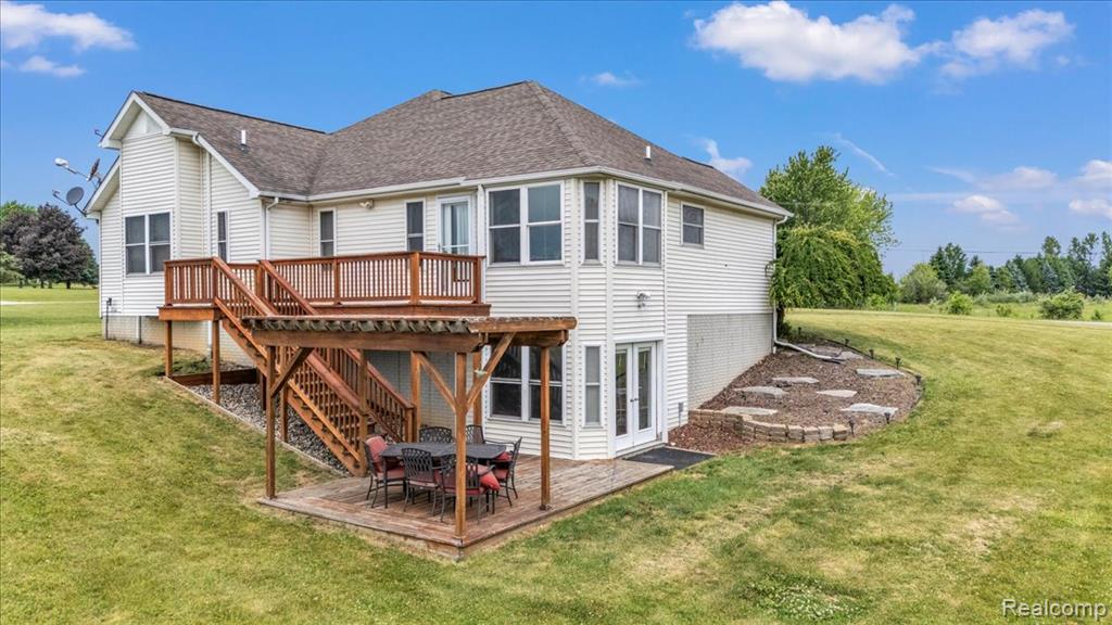 2551 Marathon Road Lapeer, MI 48446 - Photo 4 of 33