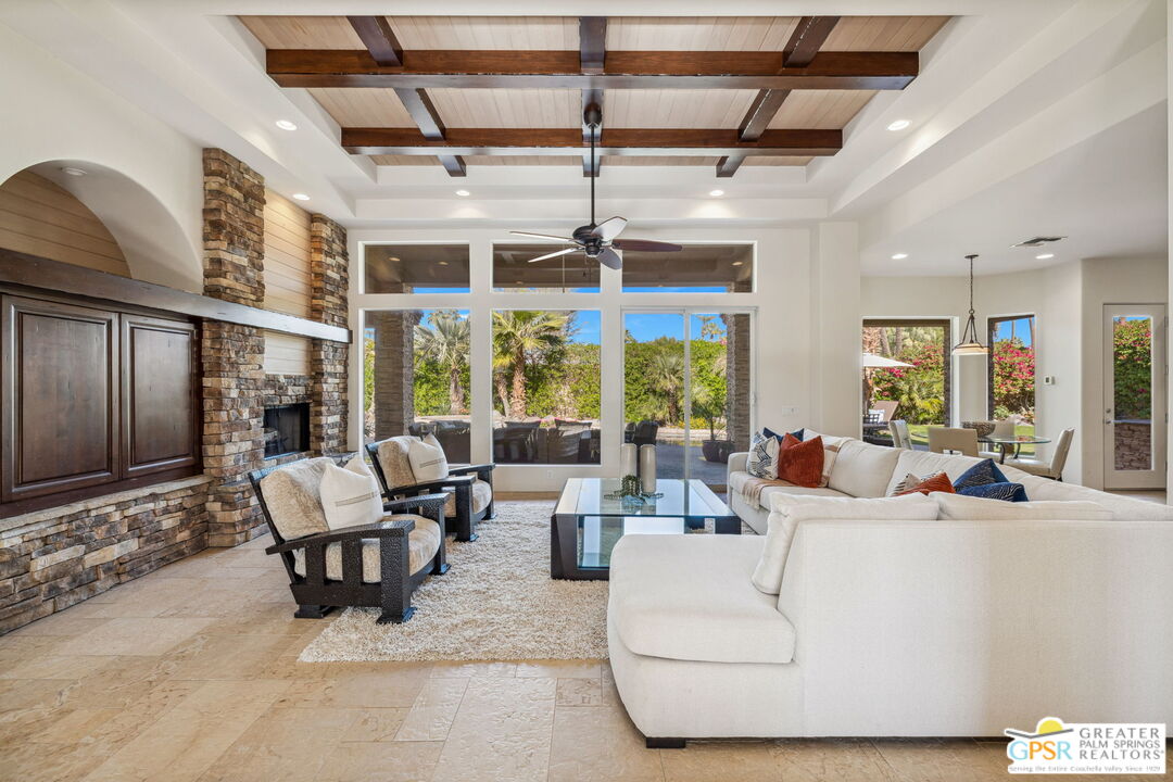 2 Varsity Circle Rancho Mirage, CA 92270 - Photo 4 of 65