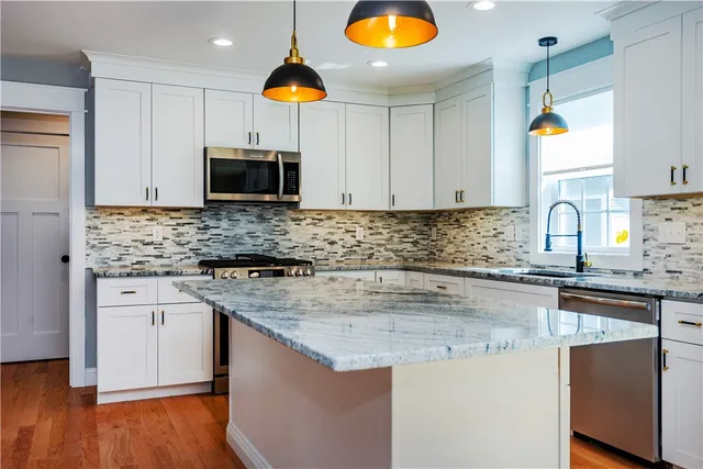 $549,900 | 8 River Street, Richmond, RI 02894