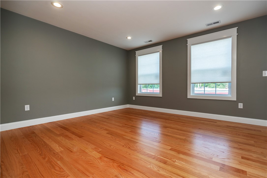 8 River Street Richmond, RI 02894 - Photo 22 of 39