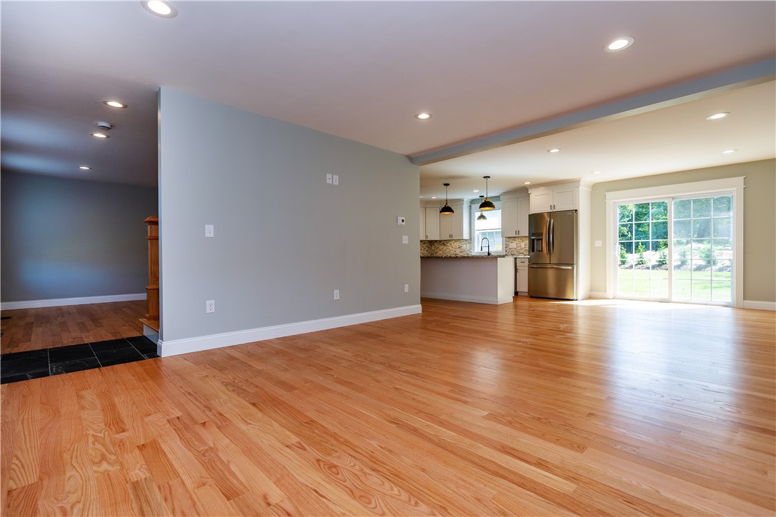 8 River Street Richmond, RI 02894 - Photo 8 of 39