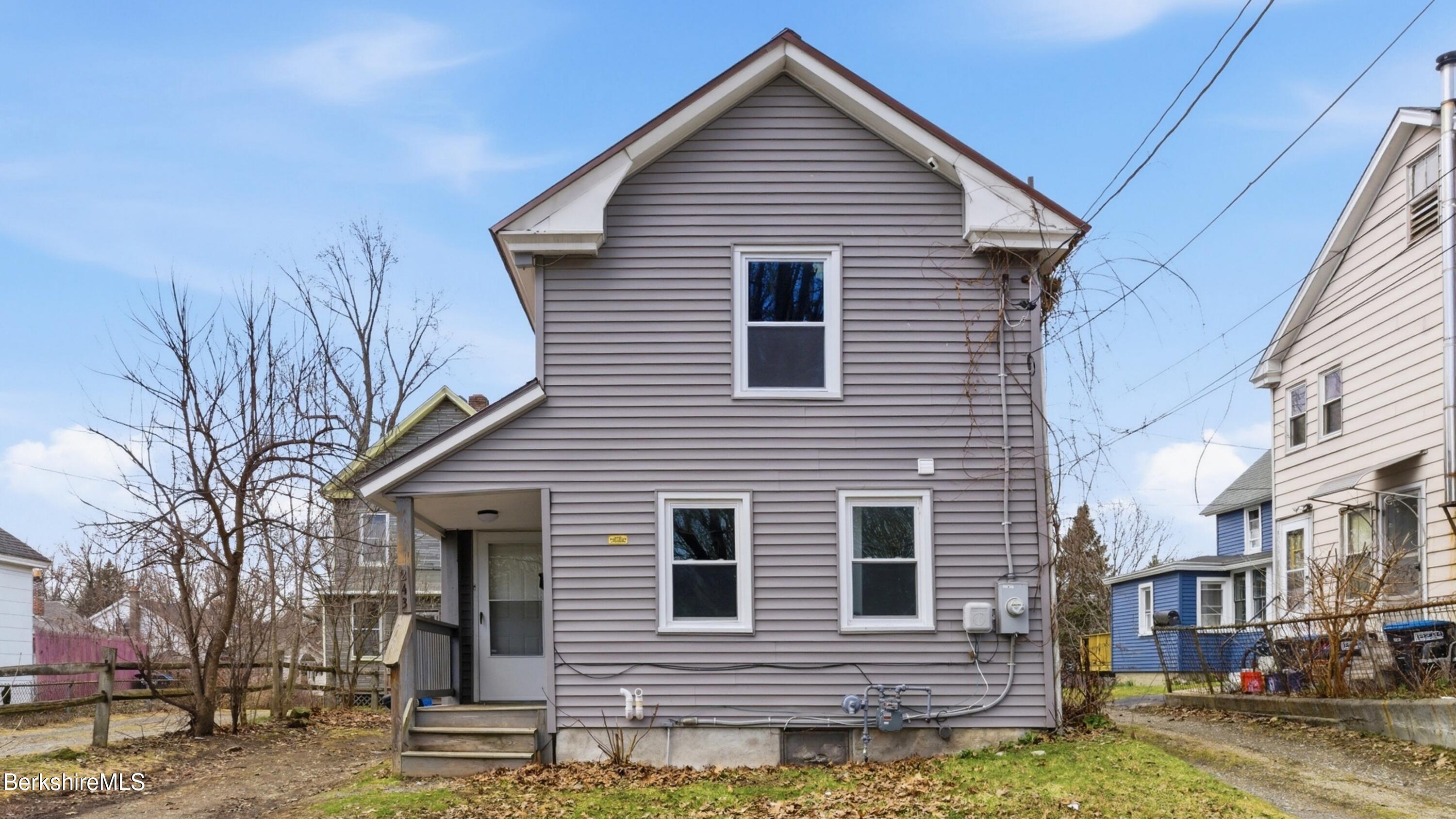 243 Robbins Avenue Pittsfield, MA 01201 - Photo 2 of 13 Front of House