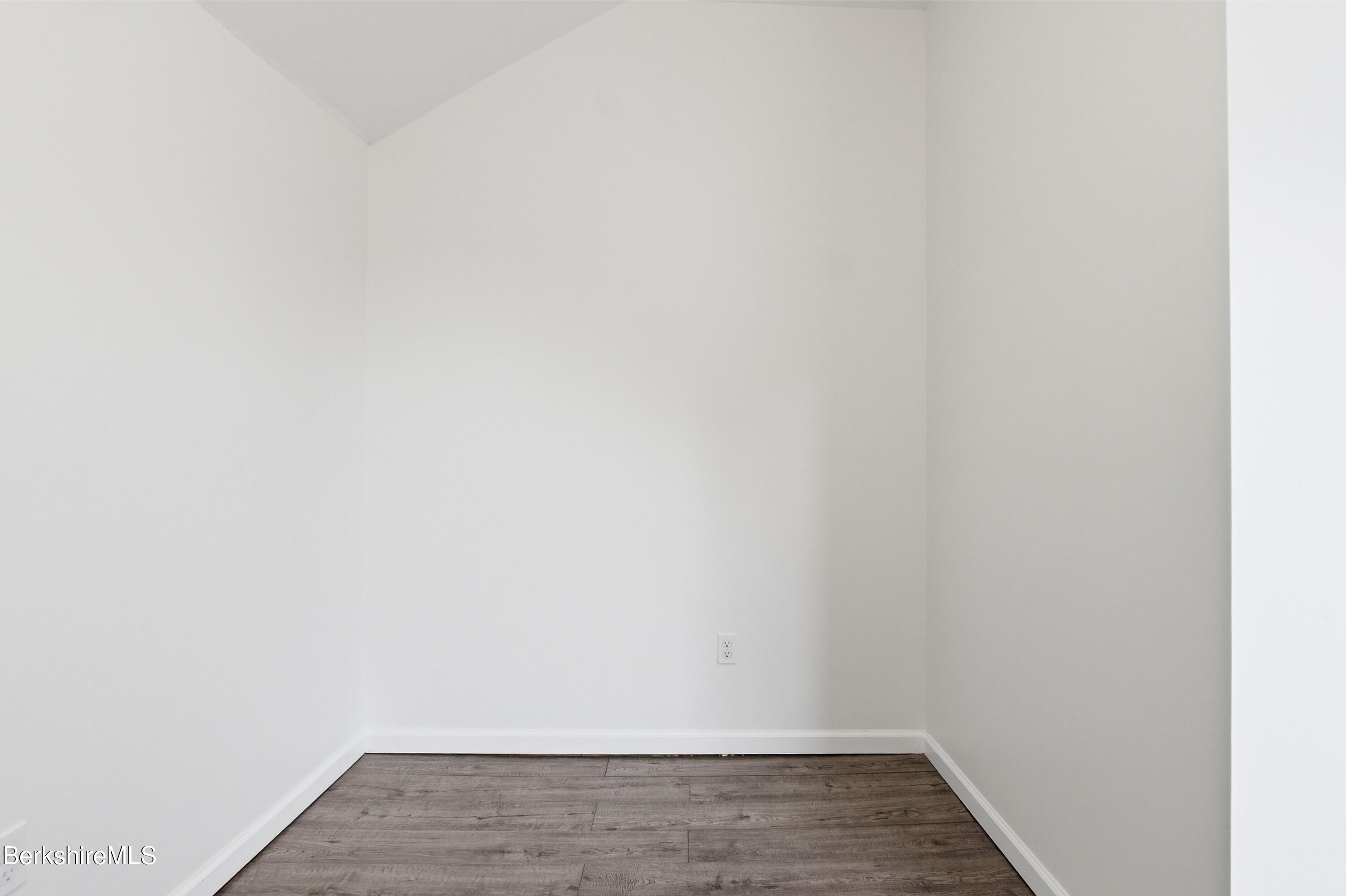 243 Robbins Avenue Pittsfield, MA 01201 - Photo 10 of 13 Bedroom