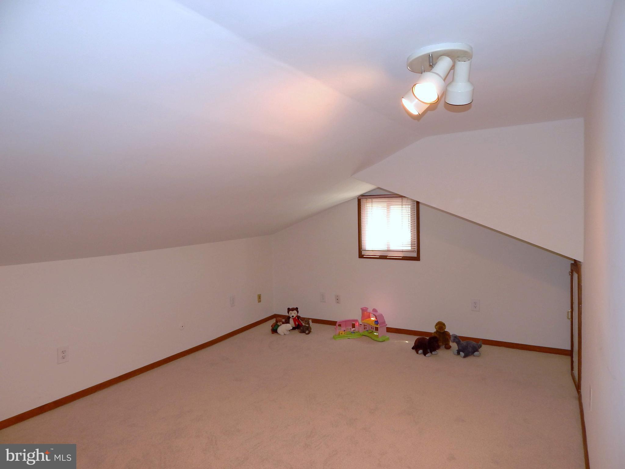 506 Barbara Road Fairless Hills, PA 19030 - Photo 12 of 25 Bedroom 1