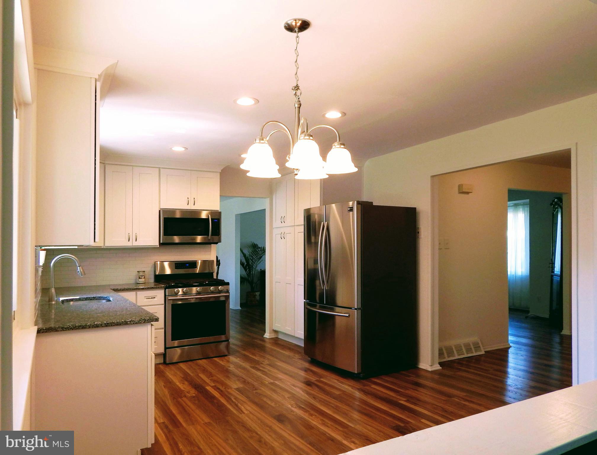 506 Barbara Road Fairless Hills, PA 19030 - Photo 7 of 25 Gallery Image 7