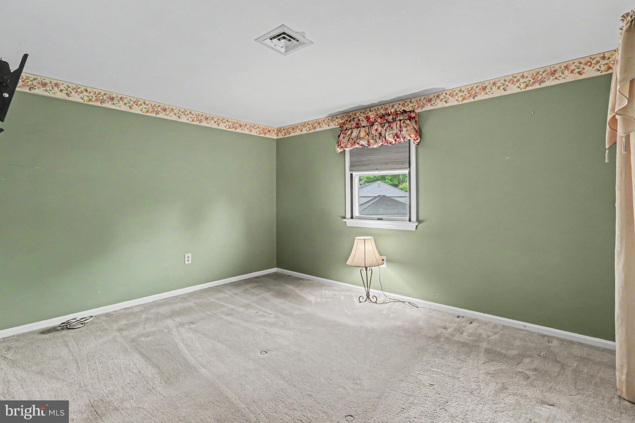 714 Kenton Road Lancaster, PA 17601 - Photo 10 of 31 Gallery Image 10