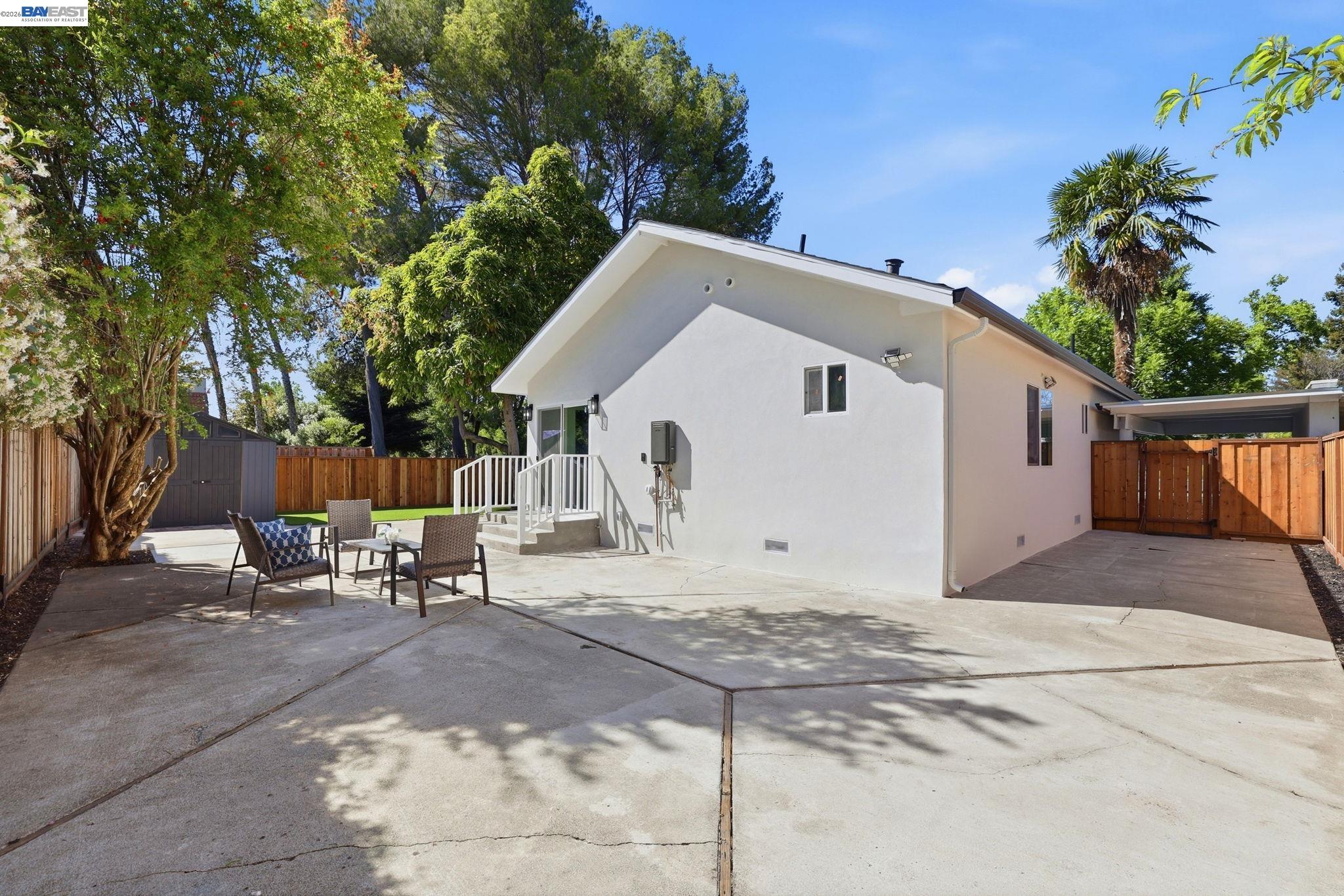 1913 West Middlefield Road Mountain View, CA 94043 - Photo 28 of 37