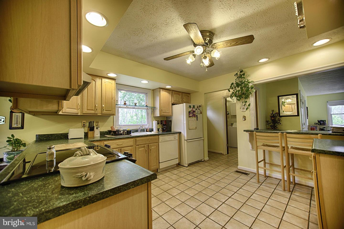 5810 Howellsville Road Front Royal, VA 22630 - Photo 17 of 30 Kitchen
