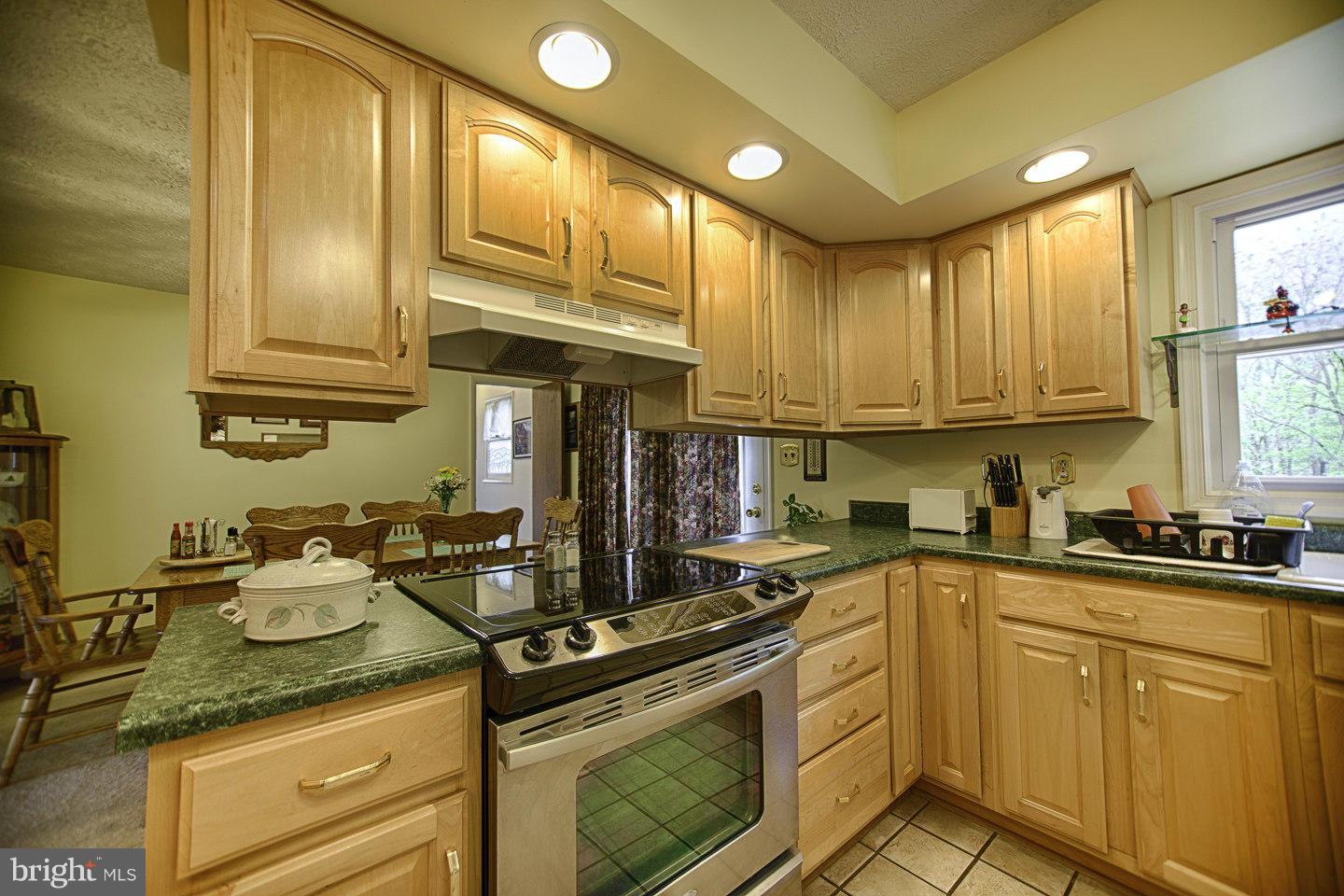 5810 Howellsville Road Front Royal, VA 22630 - Photo 19 of 30 Kitchen