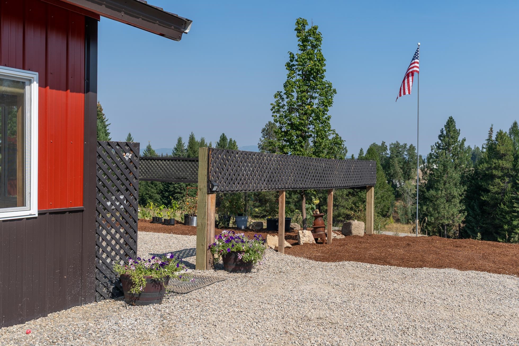 33825 North Dunn Road Chattaroy, WA 99003 - Photo 25 of 31