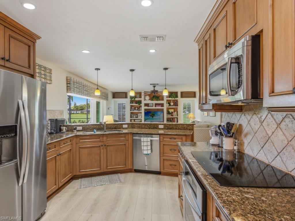314 Torrey Pines Point Naples, FL 34113 - Photo 6 of 21