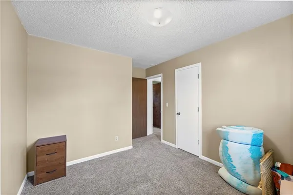 $215,000 | 507 West Cambridge Road, Belton, MO 64012