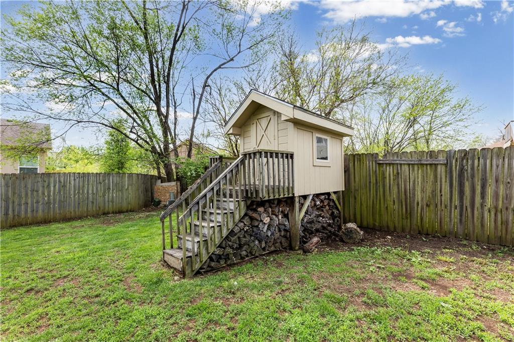 507 West Cambridge Road Belton, MO 64012 - Photo 28 of 31