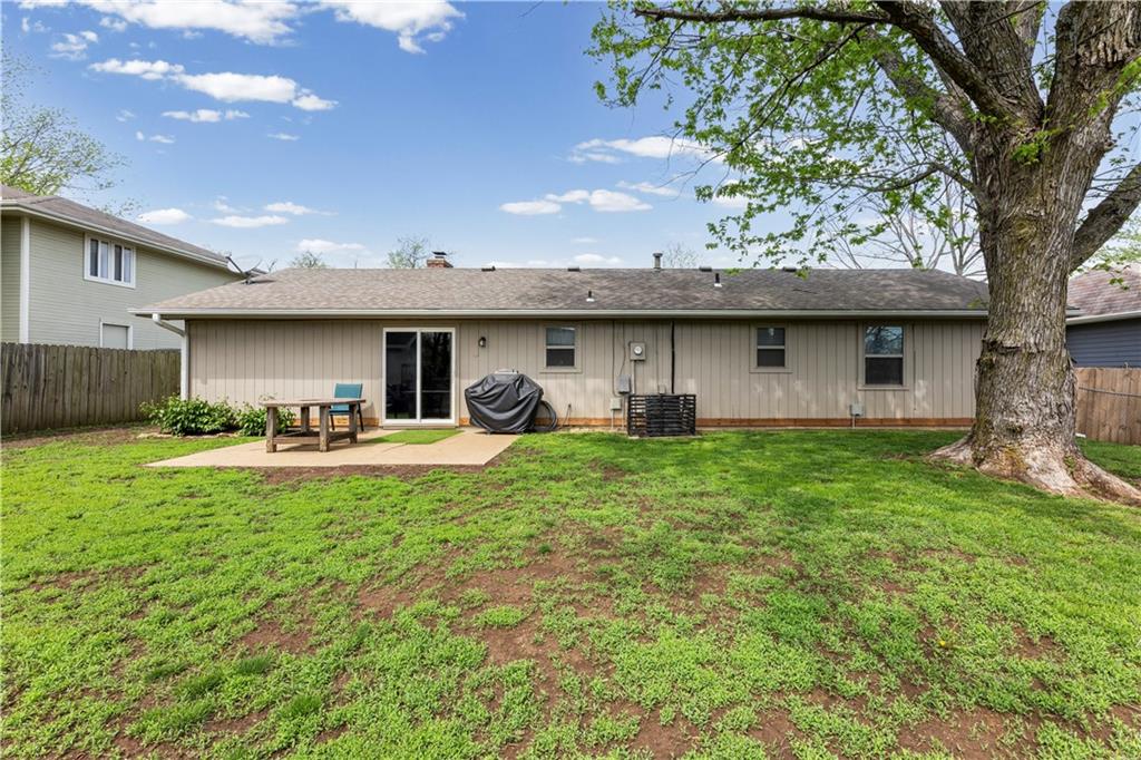 507 West Cambridge Road Belton, MO 64012 - Photo 30 of 31