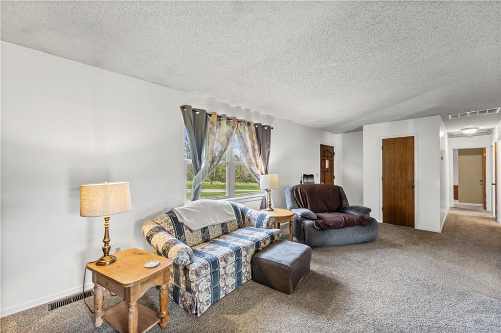 507 West Cambridge Road Belton, MO 64012 - Photo 7 of 31