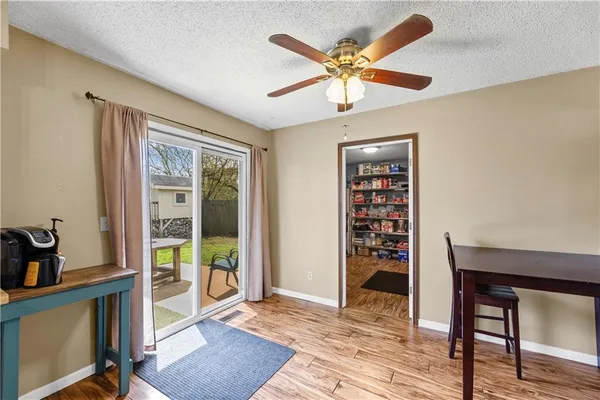 $215,000 | 507 West Cambridge Road, Belton, MO 64012