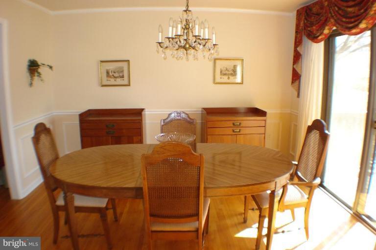6251 Park Road McLean, VA 22101 - Photo 14 of 20 Dining Room #2