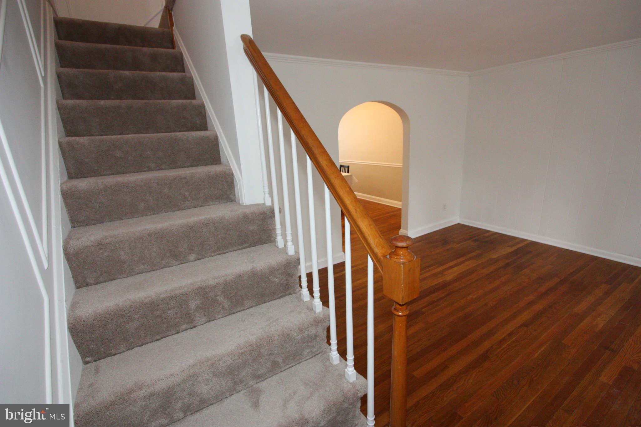 1606 Aberdeen Road Towson, MD 21286 - Photo 12 of 30 a view of entryway