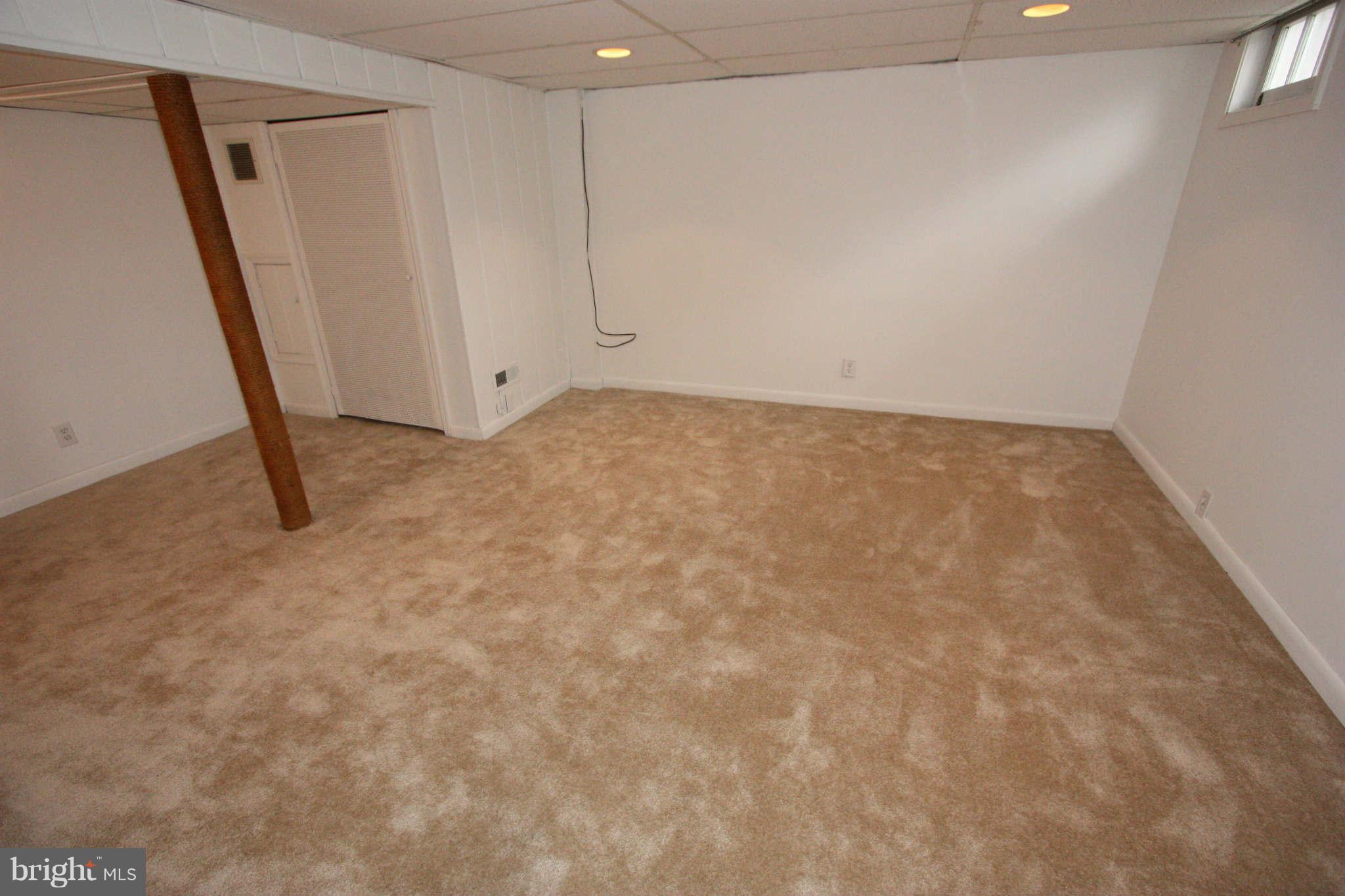 1606 Aberdeen Road Towson, MD 21286 - Photo 21 of 30