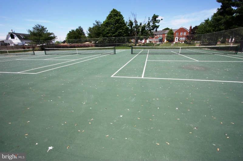1606 Aberdeen Road Towson, MD 21286 - Photo 29 of 30 a view of tennis court