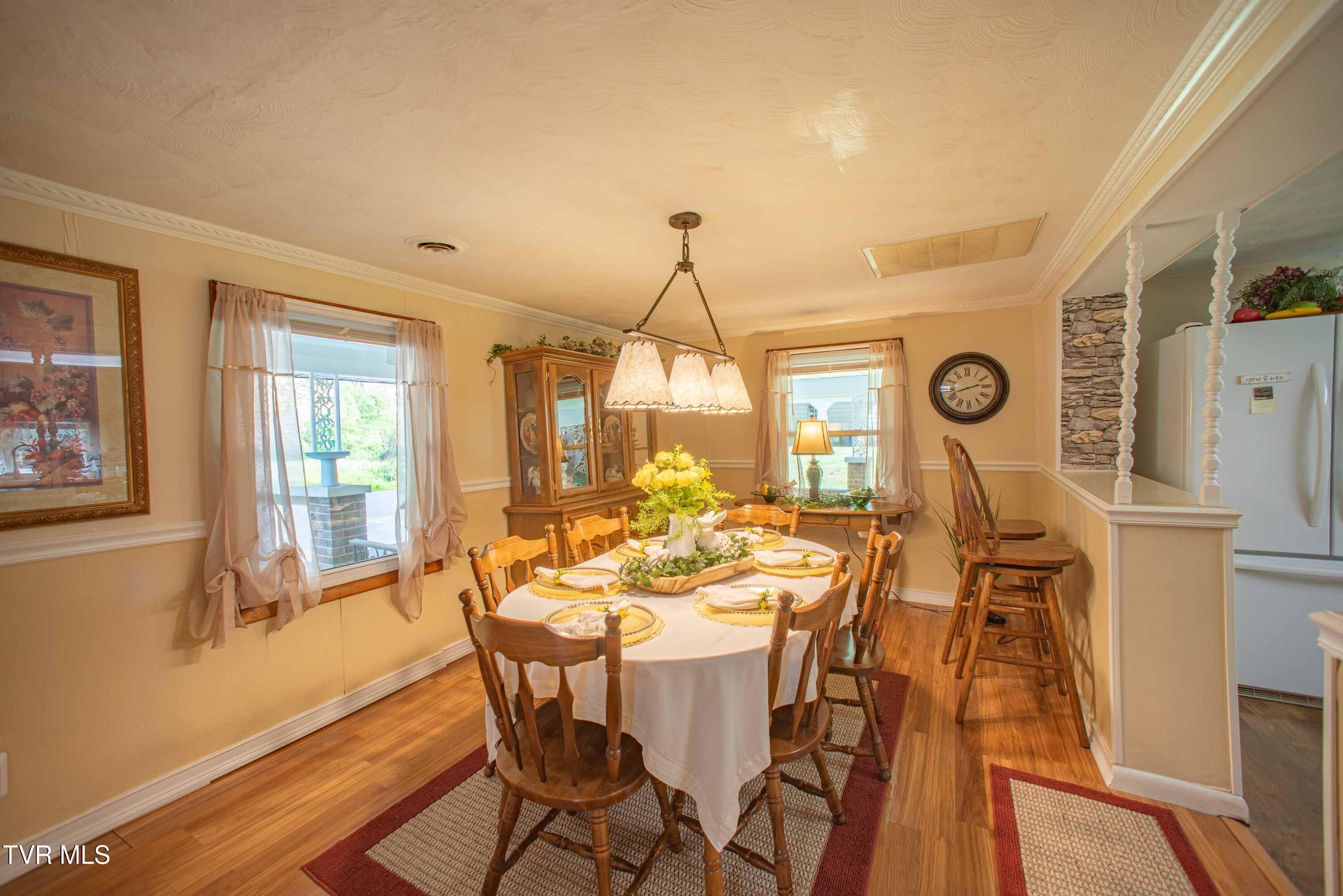 11432 Slate Creek Road Grundy, VA 24614 - Photo 5 of 25 IMG_2484