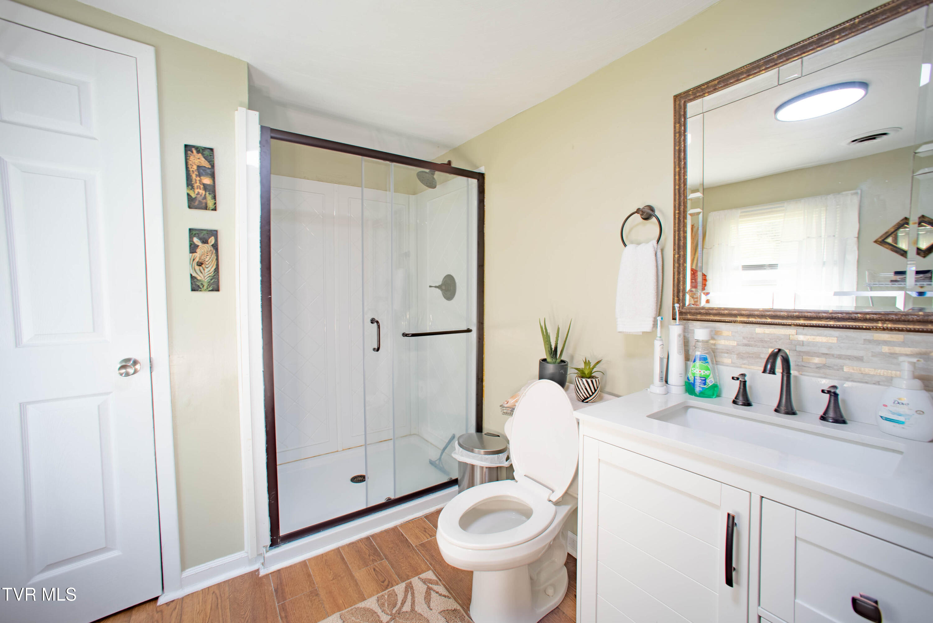 11432 Slate Creek Road Grundy, VA 24614 - Photo 8 of 25 IMG_2495