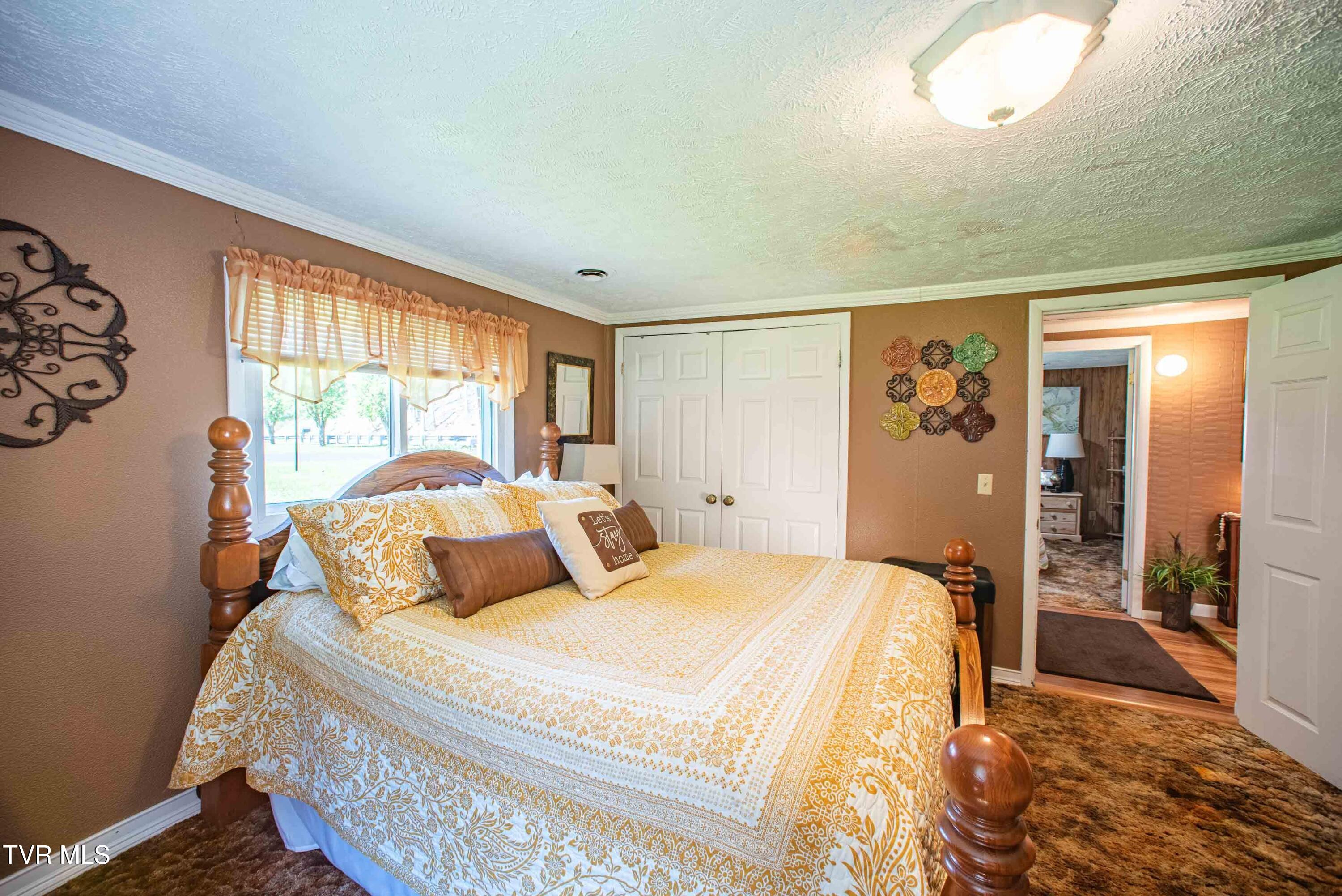 11432 Slate Creek Road Grundy, VA 24614 - Photo 10 of 25 IMG_2490