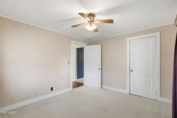 $284,900 | 328 Lincoln Avenue, Newport, TN 37821