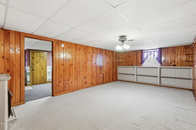 $299,900 | 328 Lincoln Avenue, Newport, TN 37821