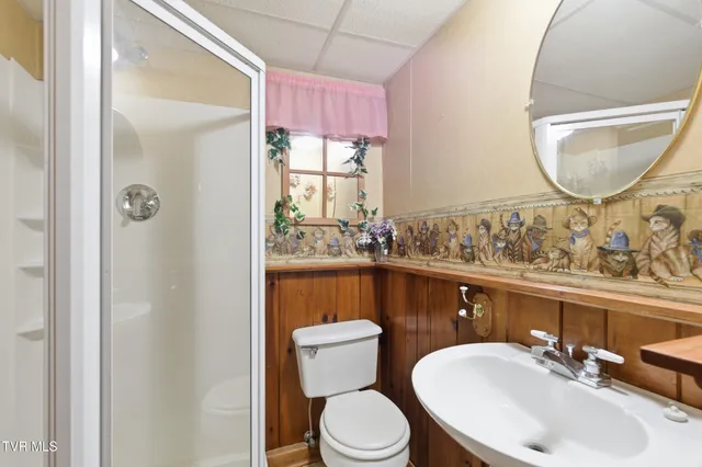 $299,900 | 328 Lincoln Avenue, Newport, TN 37821