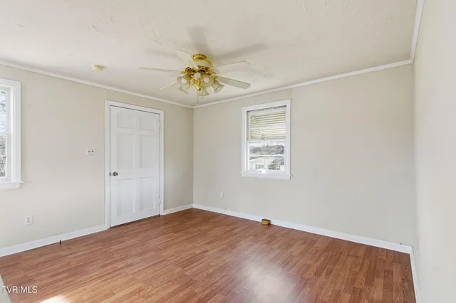 $299,900 | 328 Lincoln Avenue, Newport, TN 37821