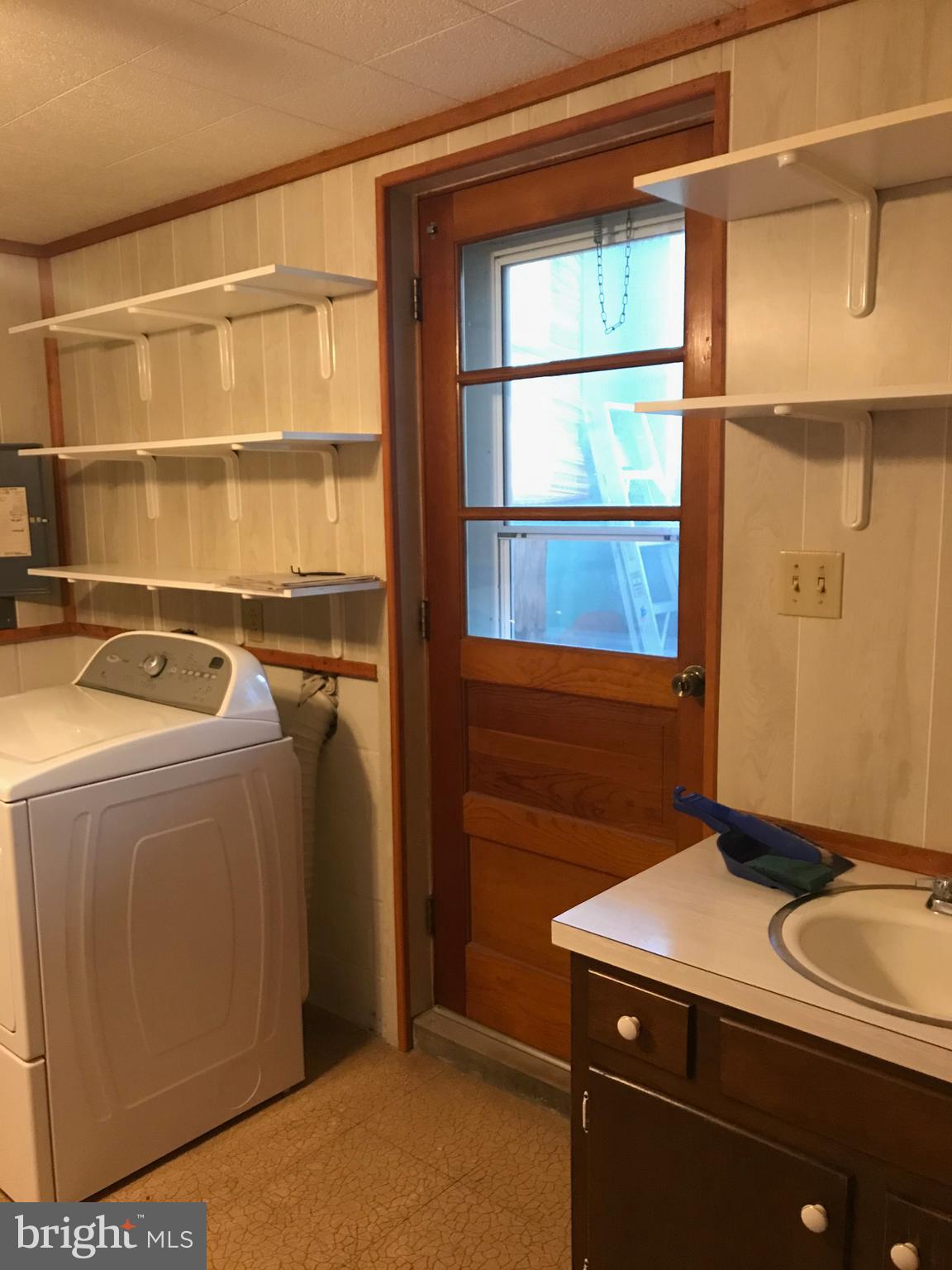 205 Filbert Street Hanover, PA 17331 - Photo 22 of 47 Laundry Area