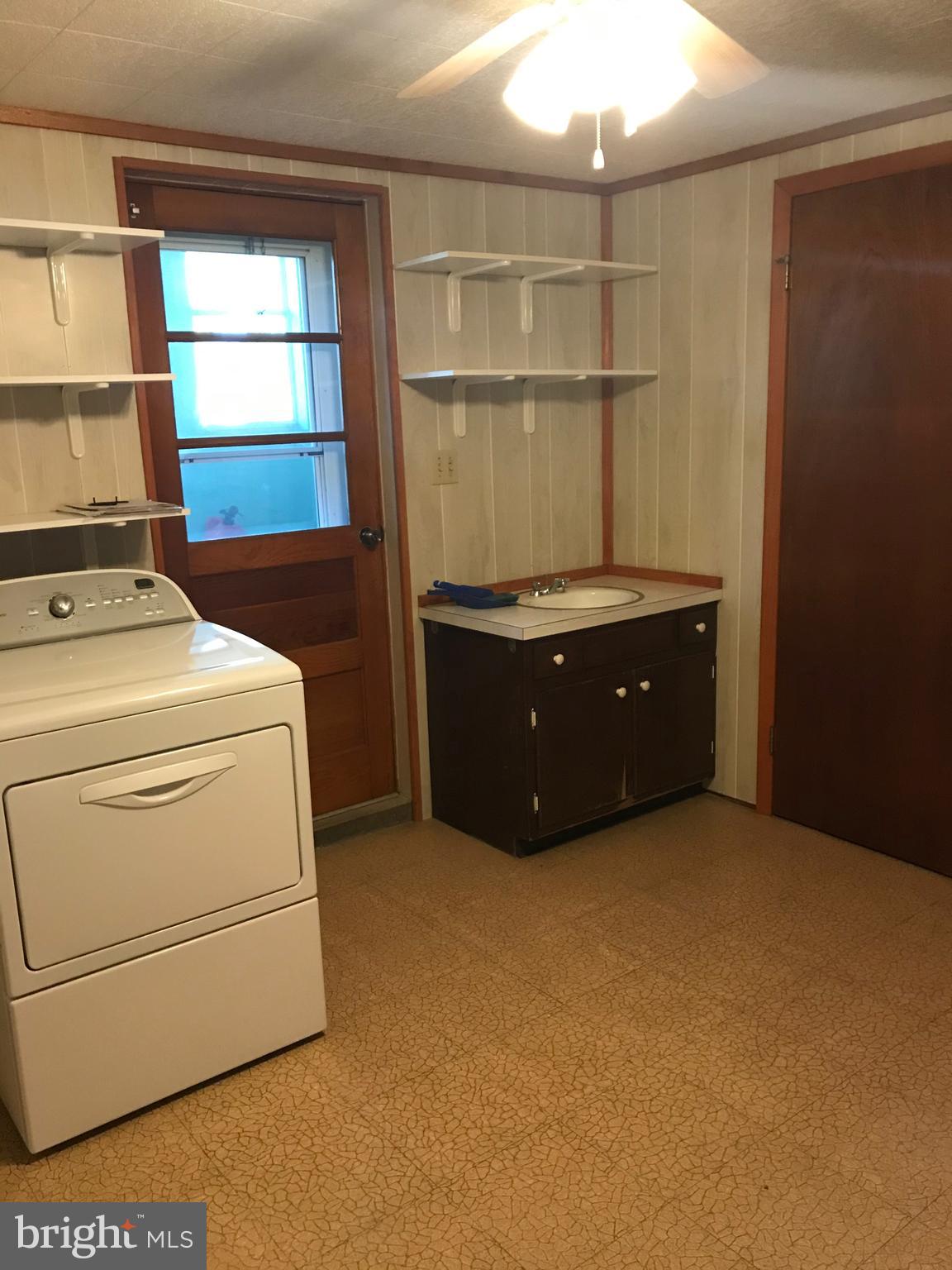 205 Filbert Street Hanover, PA 17331 - Photo 24 of 47 Laundry Area
