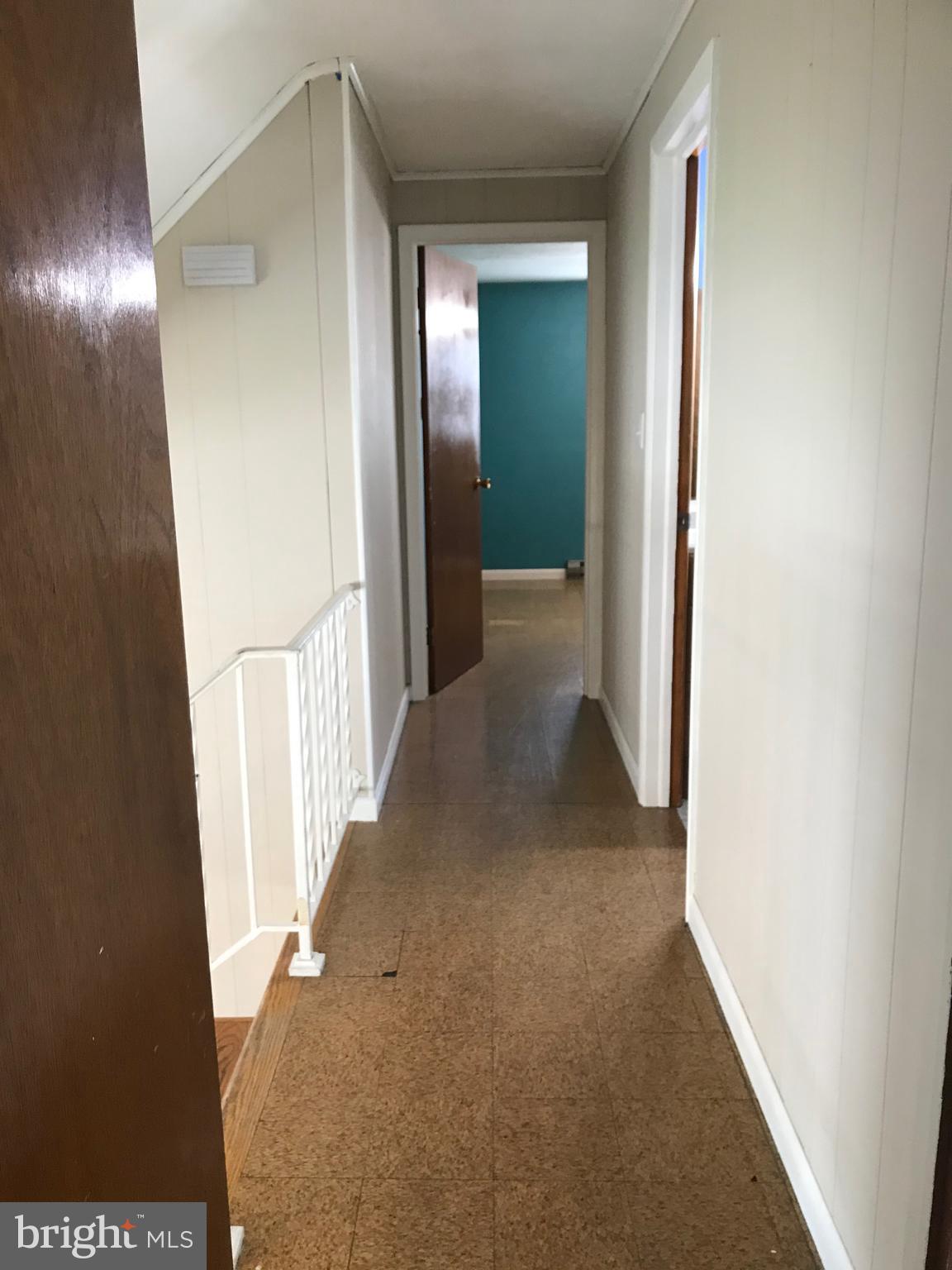 205 Filbert Street Hanover, PA 17331 - Photo 27 of 47 HAllway