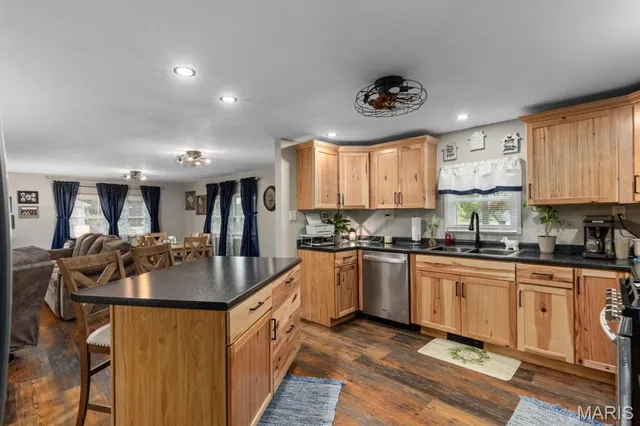 $159,000 | 210 Fulton Street, Gillespie, IL 62033