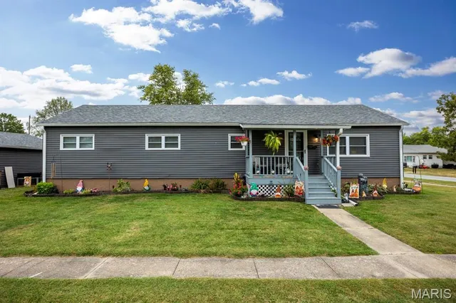 $159,000 | 210 Fulton Street, Gillespie, IL 62033