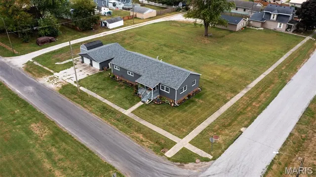 $159,000 | 210 Fulton Street, Gillespie, IL 62033