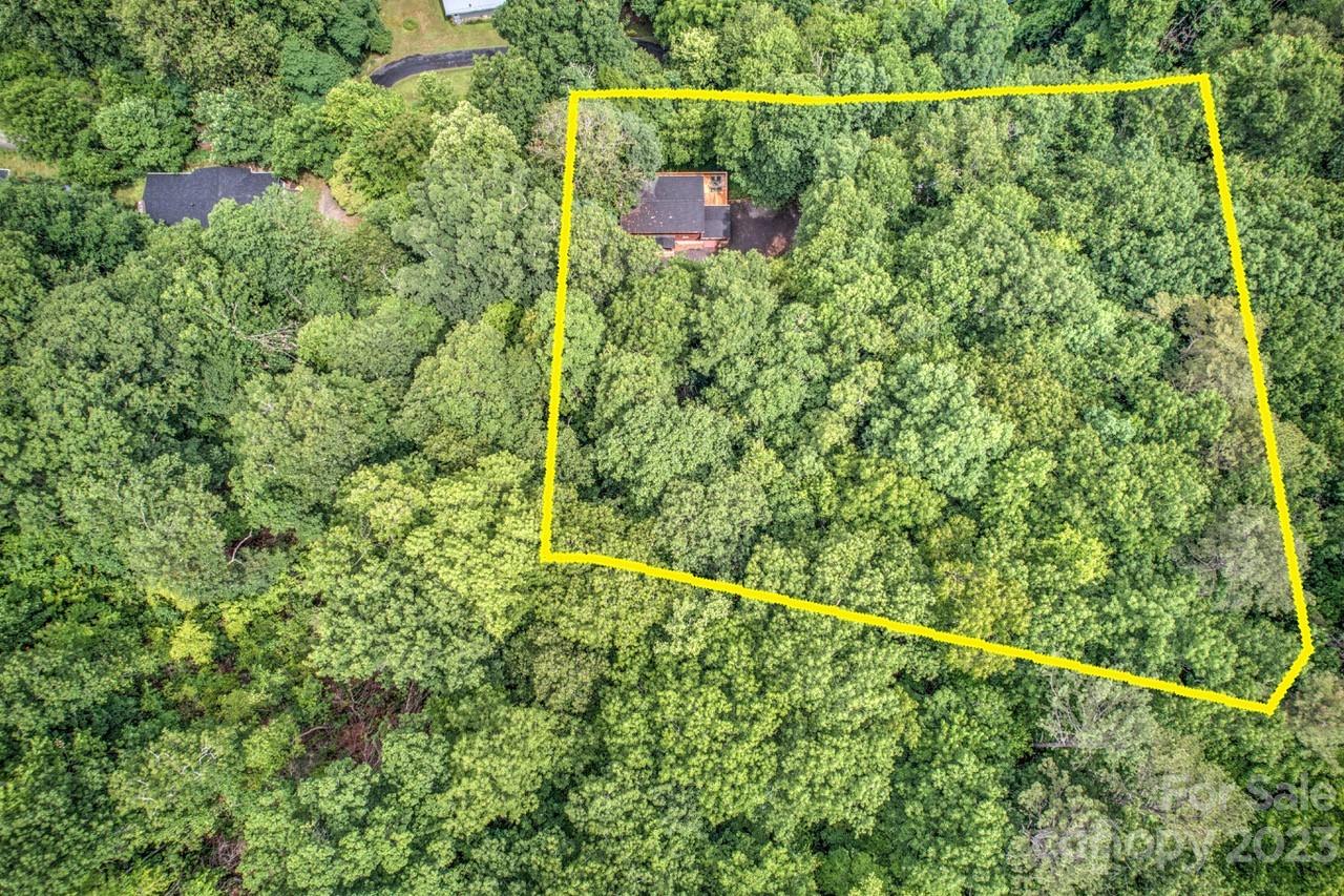 1057 Fox Run Road Waynesville, NC 28785 - Photo 35 of 35 Gallery Image 35