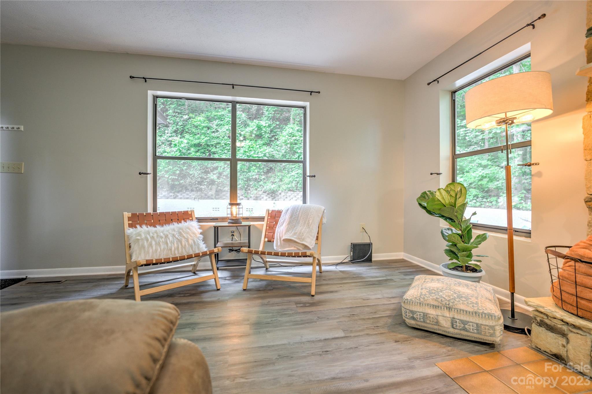 1057 Fox Run Road Waynesville, NC 28785 - Photo 8 of 35 Gallery Image 8