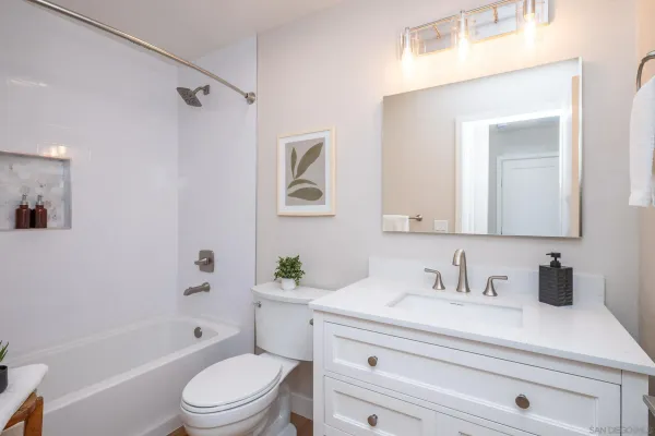 $1,799,900 | 6165 Agee Street, San Diego, CA 92122