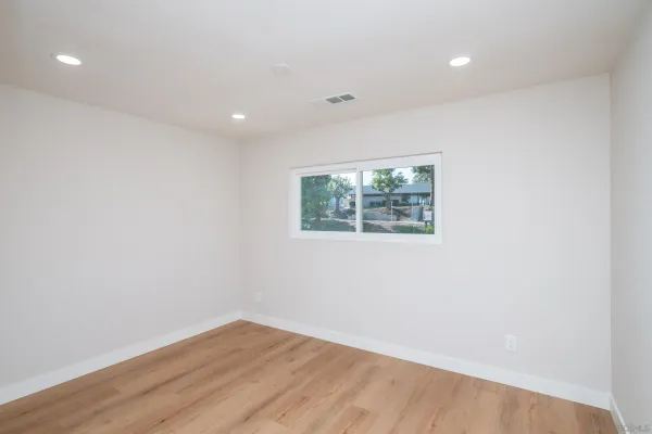 $1,799,900 | 6165 Agee Street, San Diego, CA 92122