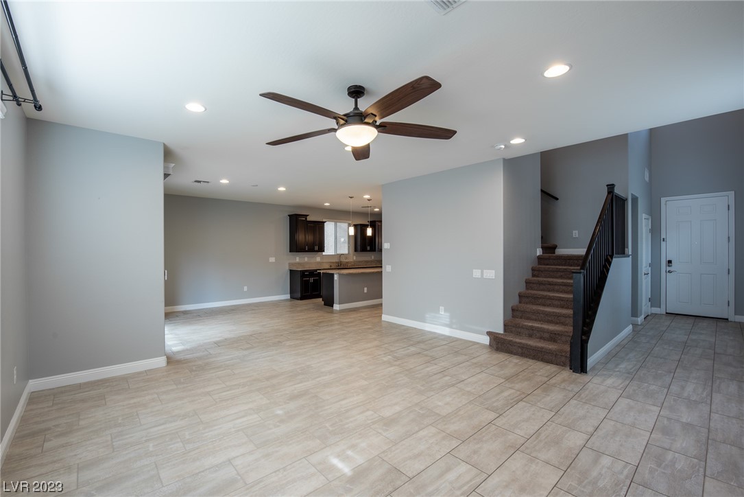 11045 Elk Sands Road Las Vegas, NV 89179 - Photo 3 of 26