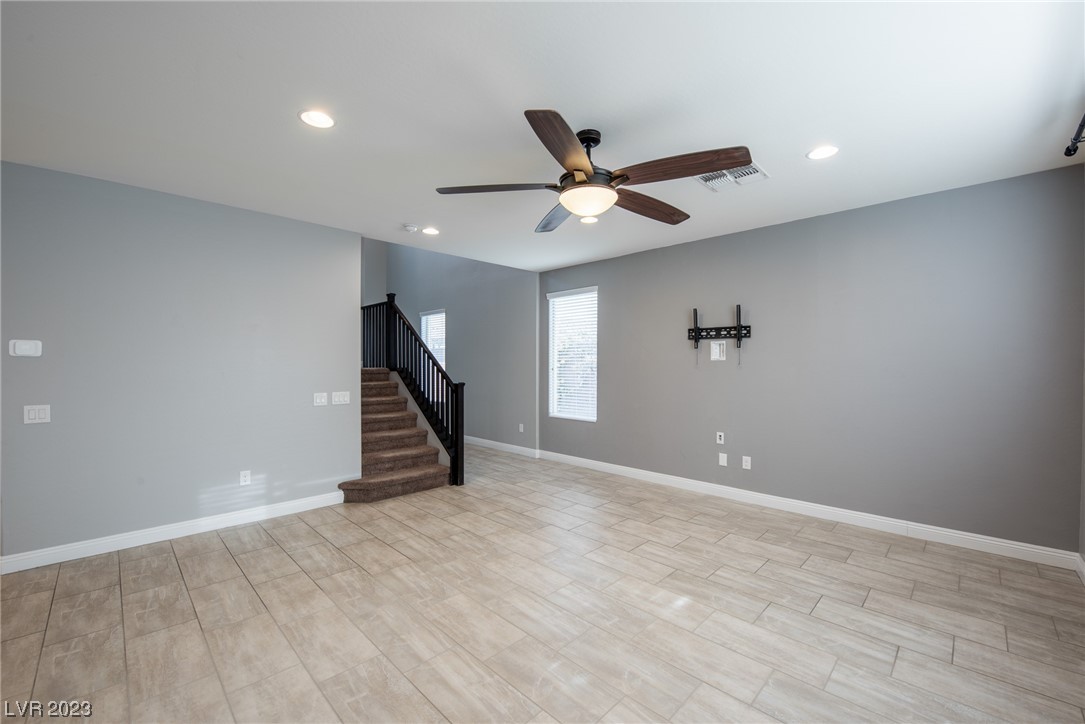 11045 Elk Sands Road Las Vegas, NV 89179 - Photo 4 of 26