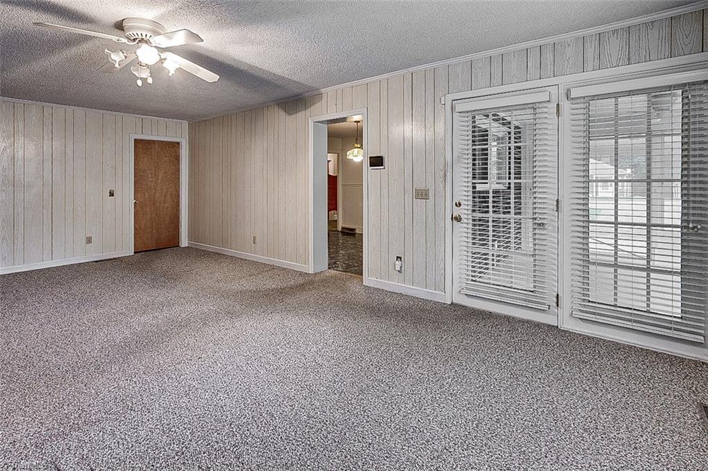 928 Cliff Road Asheboro, NC 27203 - Photo 23 of 39 Den