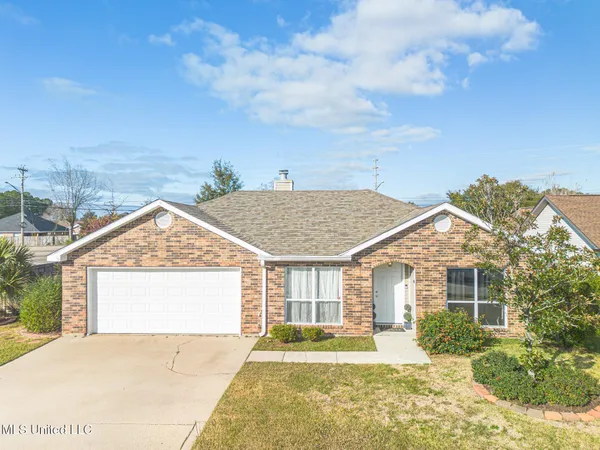 $275,000 | 2082 Juniper Drive, Biloxi, MS 39532