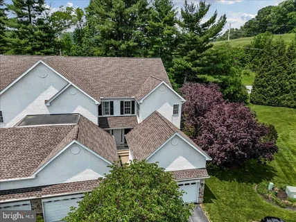 $529,000 | 1406 Whispering Brooke Drive, Newtown Square, PA 19073