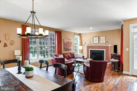 $529,000 | 1406 Whispering Brooke Drive, Newtown Square, PA 19073