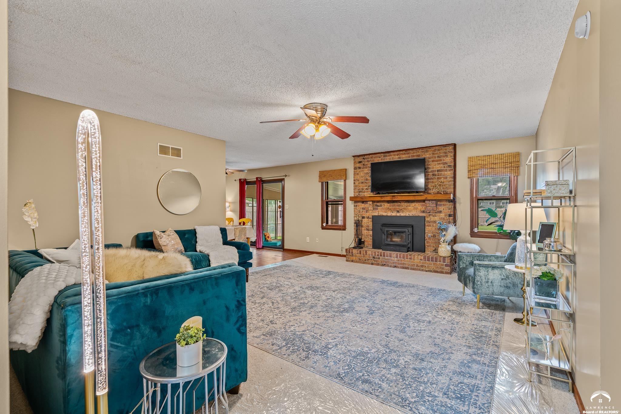 1701 East 24th Street Lawrence, KS 66046 - Photo 2 of 42